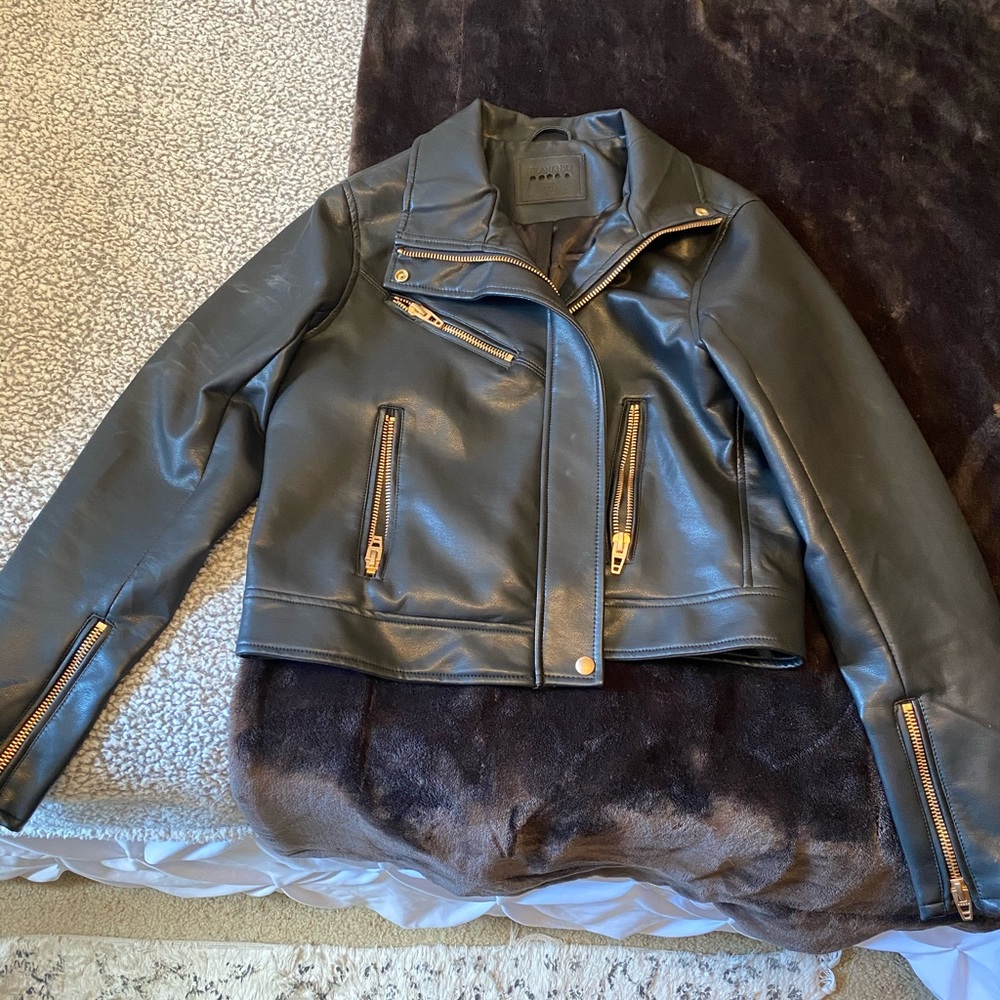 [BLANKNYC] black leather jacket